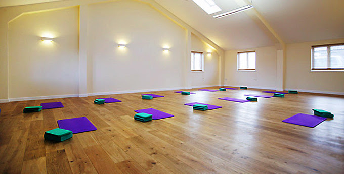 New Body Barn Devizes - Wellness Retreat in Devizes