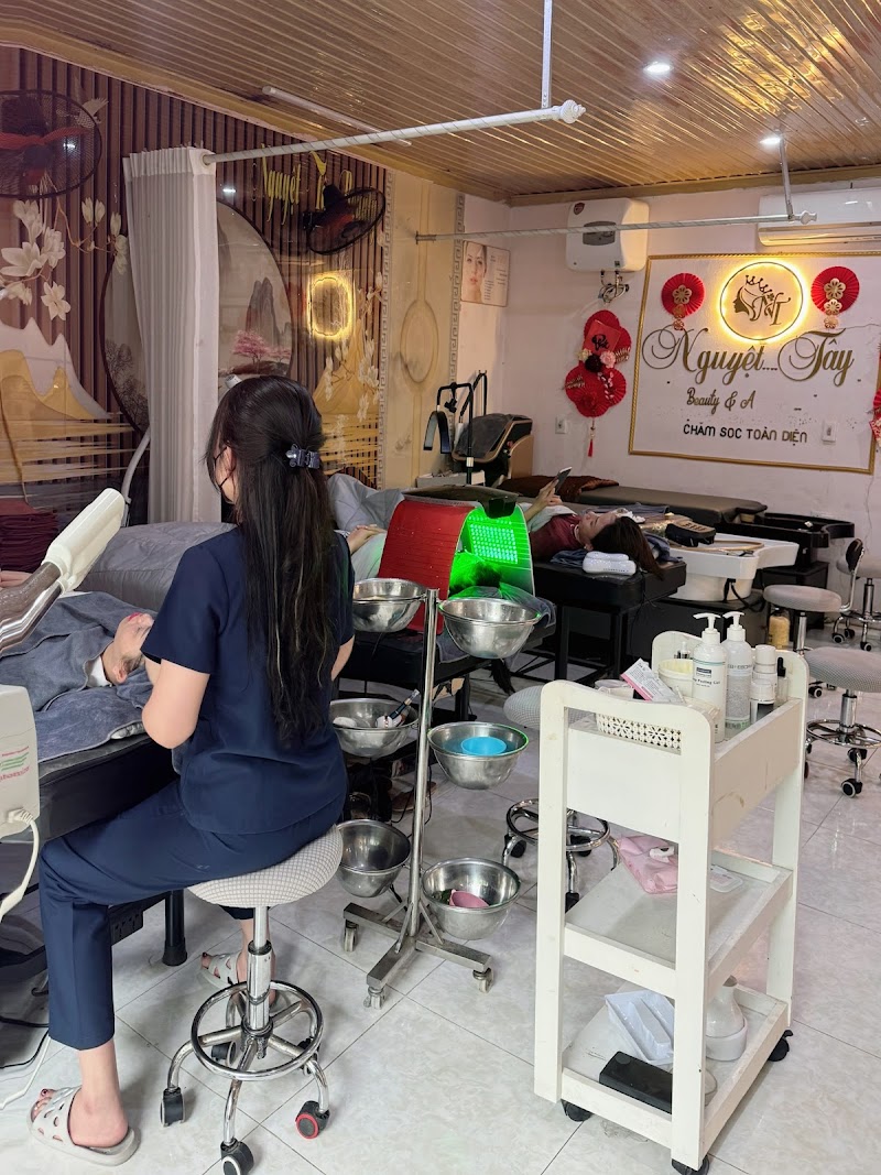 Nguyệt Nguyệt Spa & Academy Huyện Sóc Sơn - Day Spa in Huyện Sóc Sơn