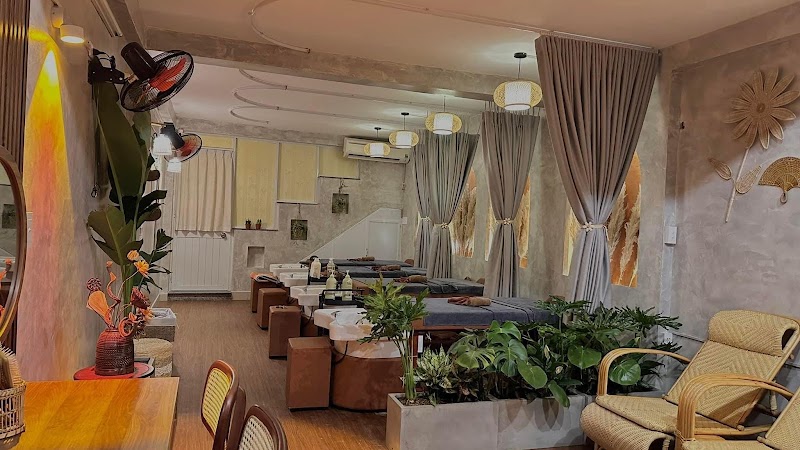 NHÀ MÌNH - Gội Đầu Dưỡng Sinh Thư Giãn Quận Liên Chiểu - Wellness Retreat in Quận Liên Chiểu
