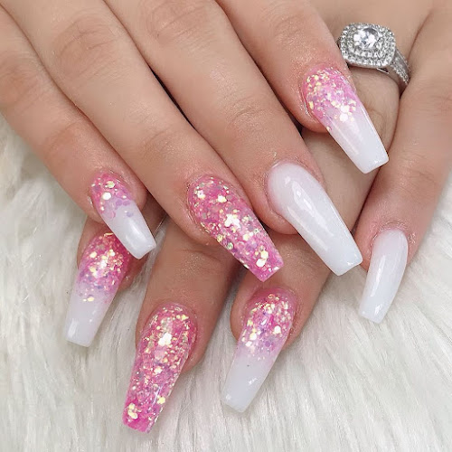 Nice Nails Beauty Studio Accra - Day Spa in Accra