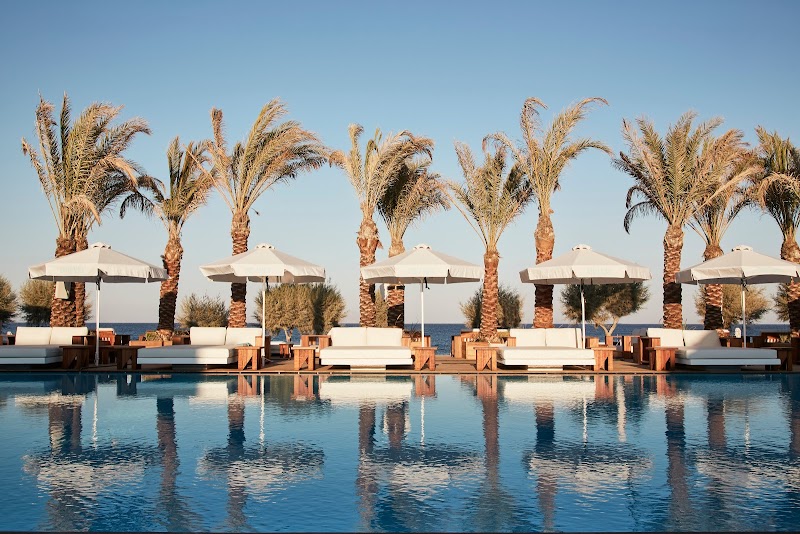 Nikki Beach Resort & Spa Santorini - Resort Spa in Santorini