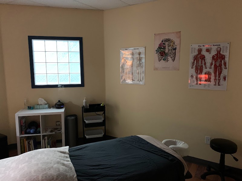 Nirvana's Healing Massage Therapy Oyen - Day Spa in Oyen