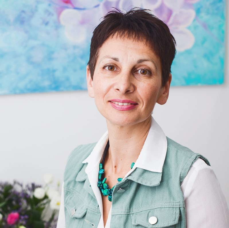 Noga - Variety of Holistic Massages and Cosmetics with Natural Pharmacy Ashkelon - Day Spa in Ashkelon