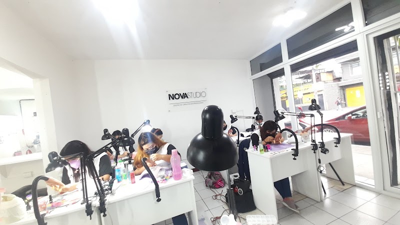 NOVASTUDIO salón de uñas Antigua Guatemala - Day Spa in Antigua Guatemala