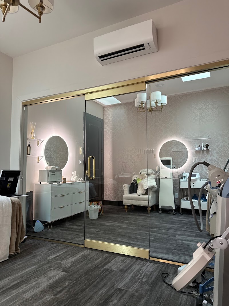 NU Laser Spa Flushing photo