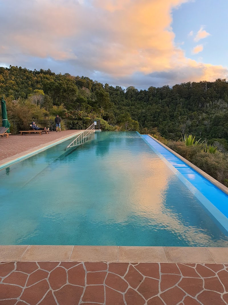 O'Reilly's Lost World Spa Brisbane - Resort Spa in Brisbane