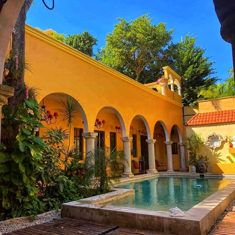 Ochenta y Dos [an urban bed & breakfast & spa] Merida - Hotel Spa in Merida