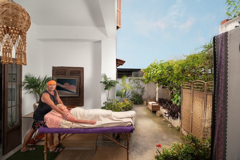 Om Massage Rhodes