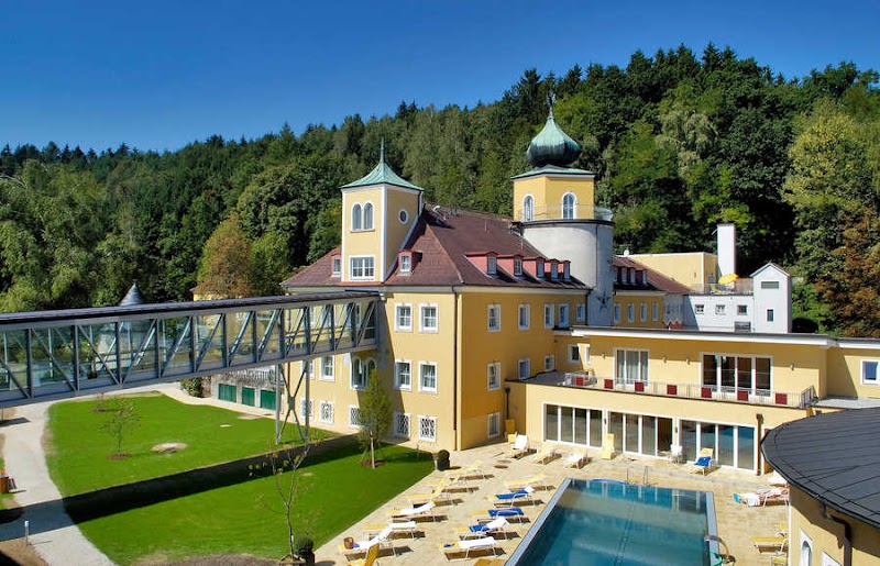 OptimaMed Gesundheitsresort Bad Wimsbach Bad Wimsbach-Neydharting - Resort Spa in Bad Wimsbach-Neydharting