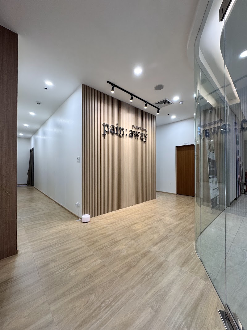 Painless Chiropractic Massage in Takeo City Egao Kaifuku Seitai Takeo - Day Spa in Takeo City