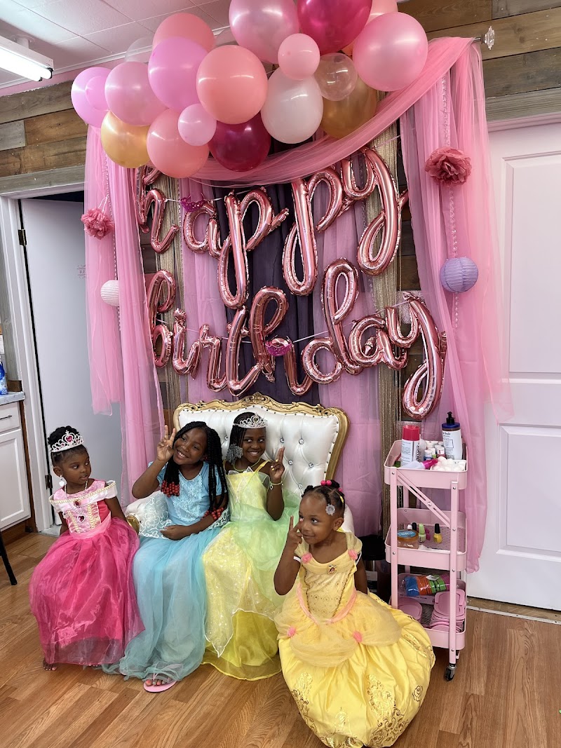 Pampered-Pink Kid Spa Livonia - Day Spa in Livonia
