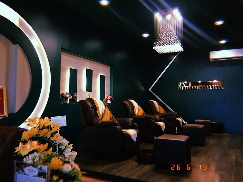 Parichat Relaxing and Salon Chonburi - Day Spa in Chonburi