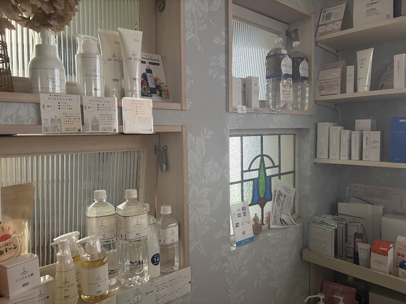 Pelvic Chiropractic Clinic Kiko Shingu City - Day Spa in Shingu City