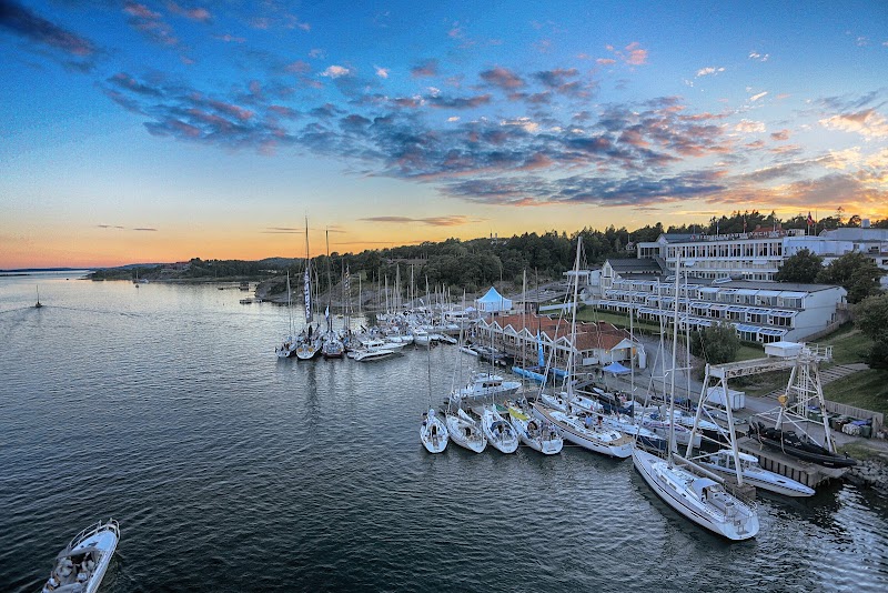 Perssons Pool & Spa Stenungsund - Day Spa in Stenungsund