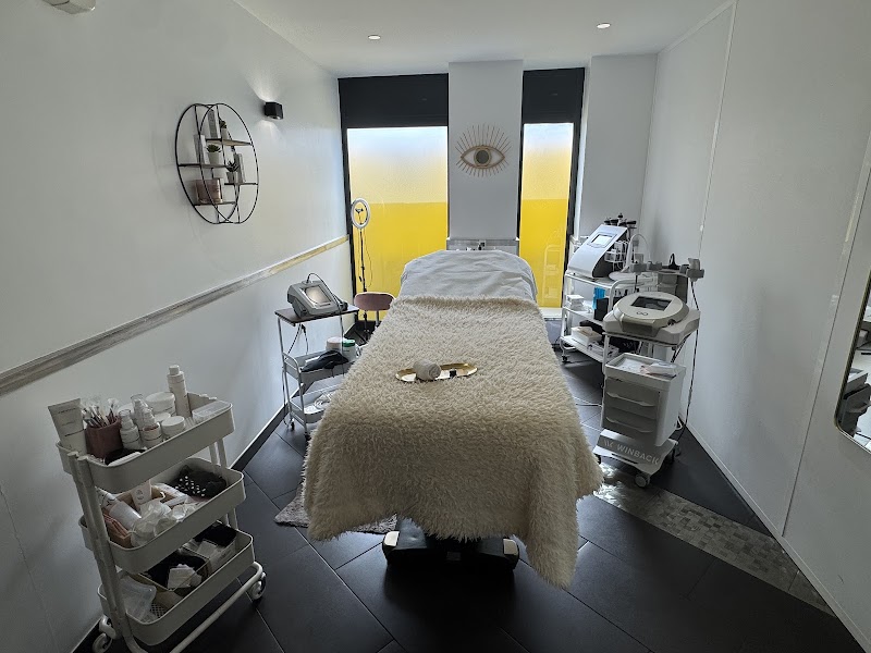 Philippe - relaxologue / le corps et l'esprit Chessy - Day Spa in Chessy