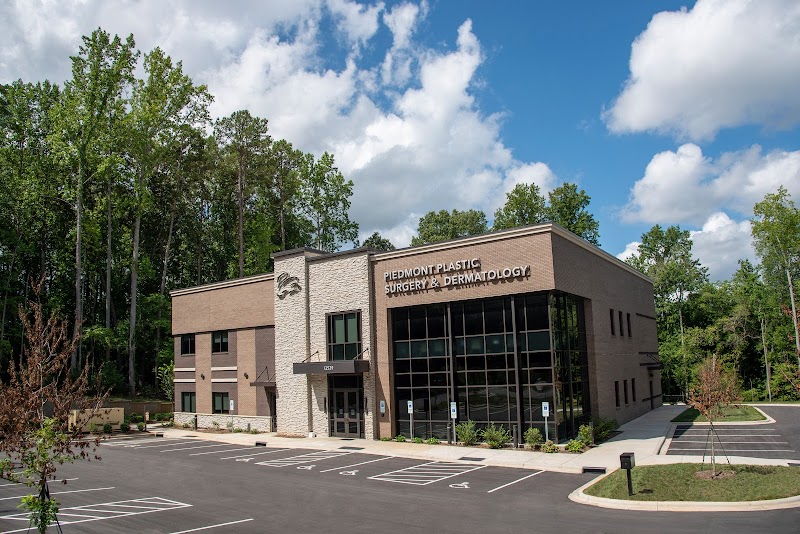Piedmont Plastic Surgery & Dermatology Huntersville - Day Spa in Huntersville