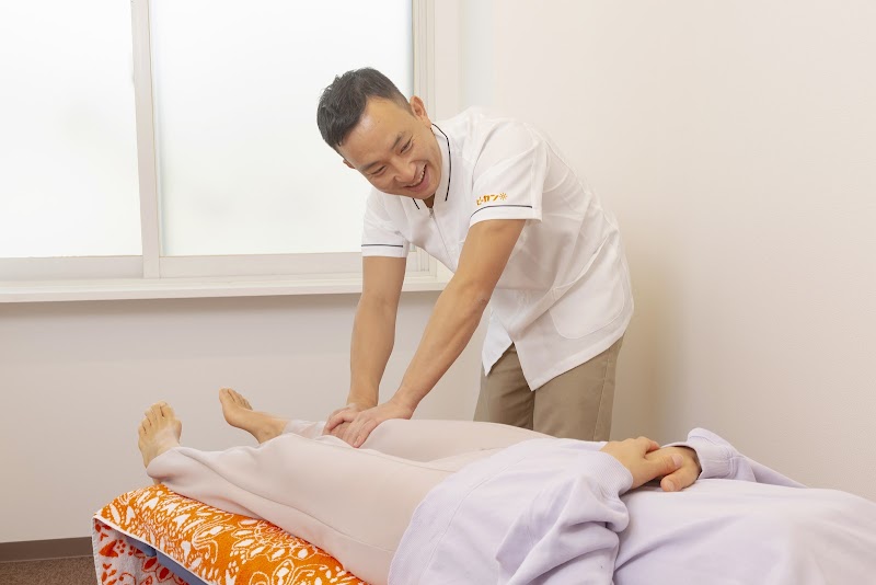 Pikan [Massage Seitai] [Osteopathy] [Acupuncture] Sapporo Maruyama Branch Sapporo Chuo Ward - Day Spa in Sapporo Chuo Ward