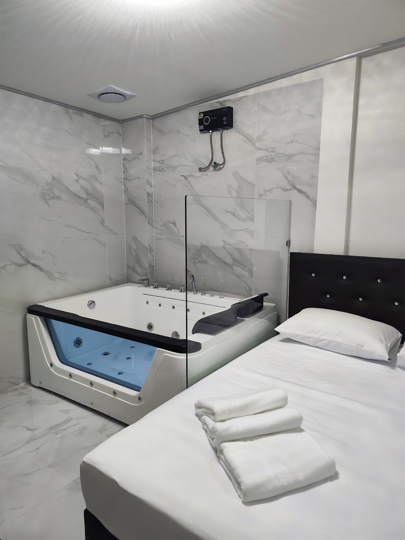 Pimlada Thai Massage Sai Noi - Day Spa in Sai Noi