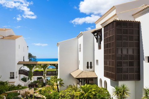 Pine Cliffs Residence, a Luxury Collection Resort, Algarve - Resort Spa in Algarve