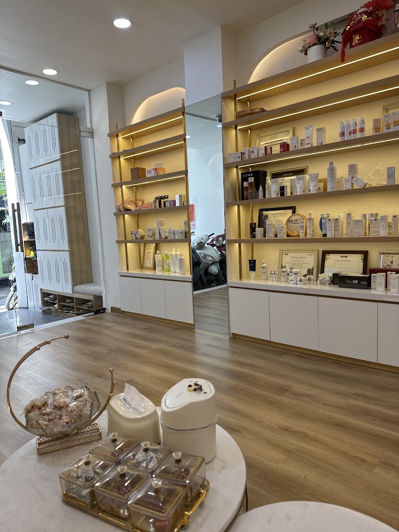 Pineapple Quận 3 - Day Spa in Quận 3