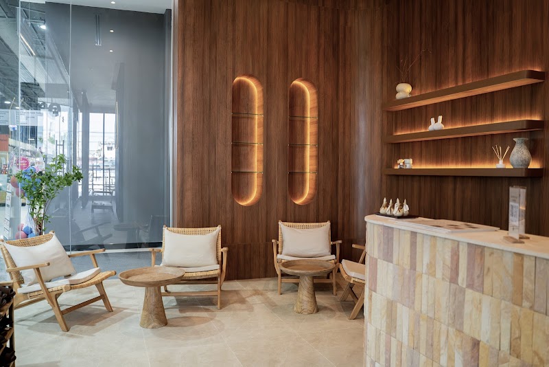 Pinewood Massage and Spa (Cherngtalay) Phuket - Medical Spa in Phuket