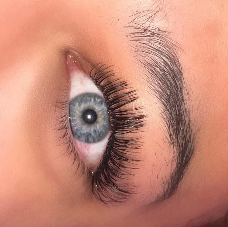 Pink Avenue Spa Perry Twp - Day Spa in Perry Twp