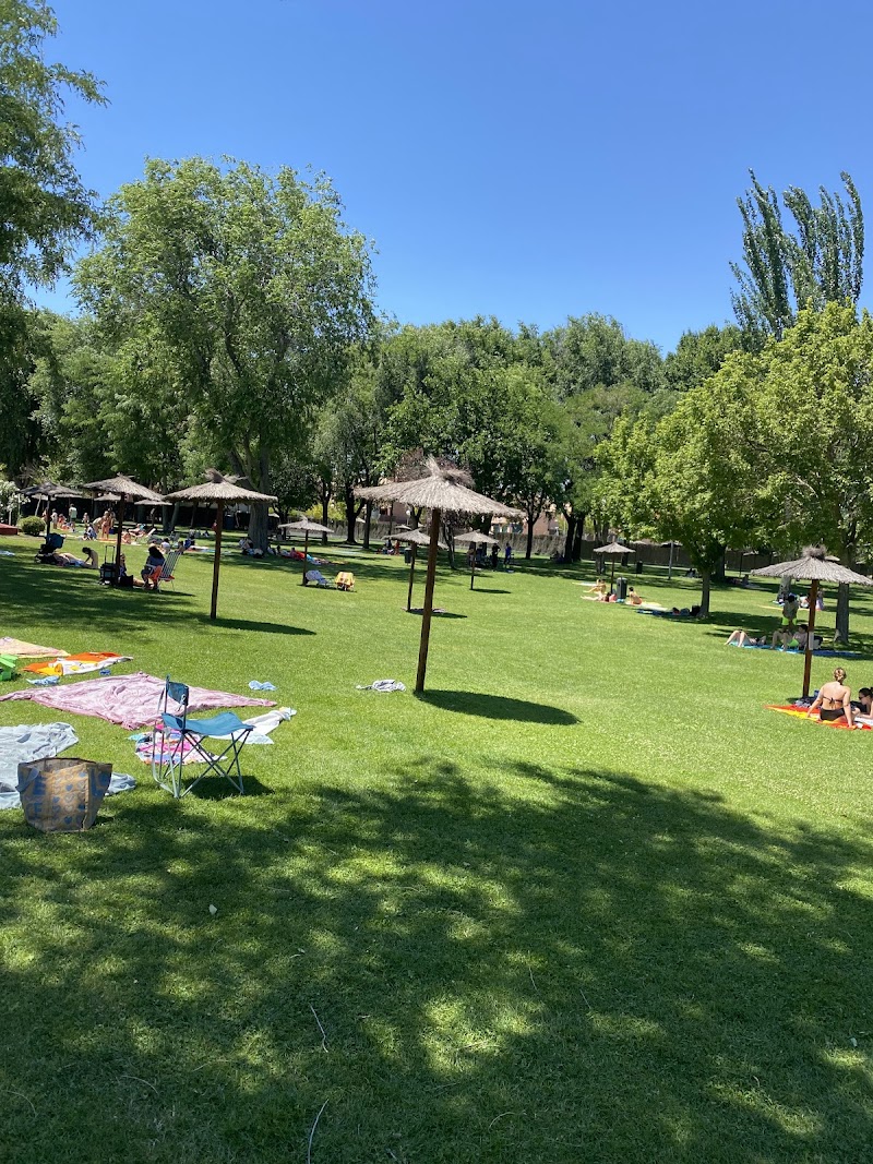 Piscina Urbanización Valparaíso Pinto - Thermal Spa in Pinto