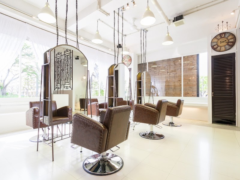 Plum Hair Hirakata City - Day Spa in Hirakata City