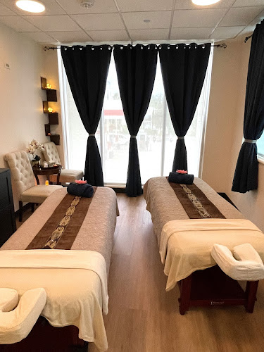 Poinciana Wellness and Spa Hamilton