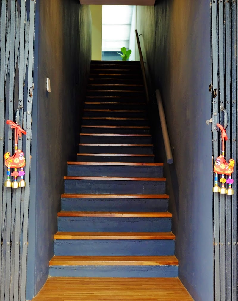 Poly Aesthetics and Laser Centre Petaling - Day Spa in Petaling