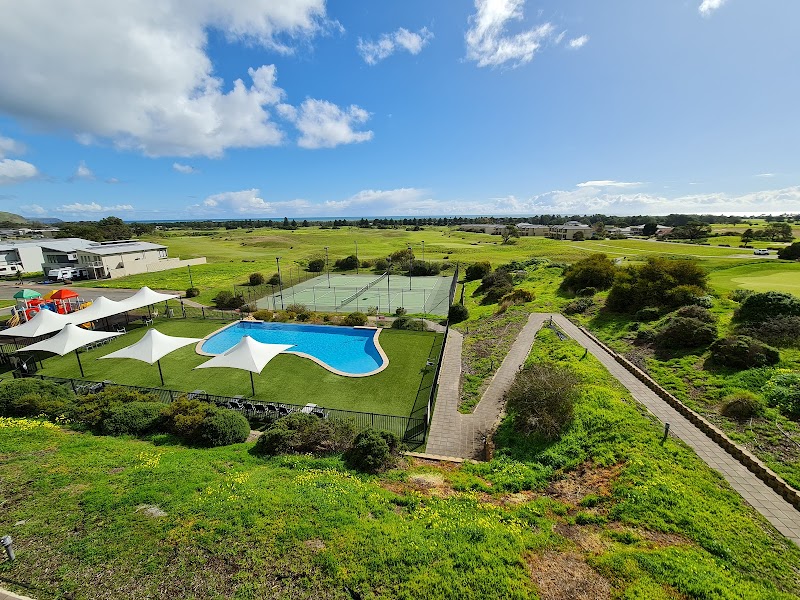 Ponderoosa Normanville Golf Course Spa Studio - Day Spa in Normanville