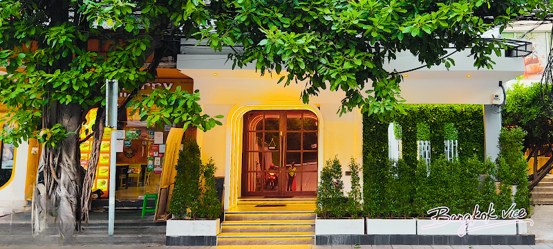 Pornpetch Bath, Sauna, Massage Bangkok photo
