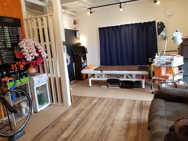 Powers Factory Seitai Komagane City - Day Spa in Komagane City