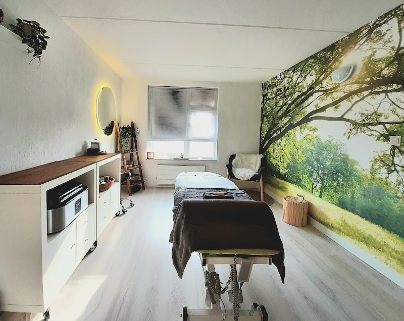 Praktijk Carenetics Nieuwegein - Massages & MindBody Therapie - Day Spa in Nieuwegein