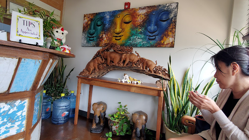 Professionell Thai Spa Trou D'Eau Douce