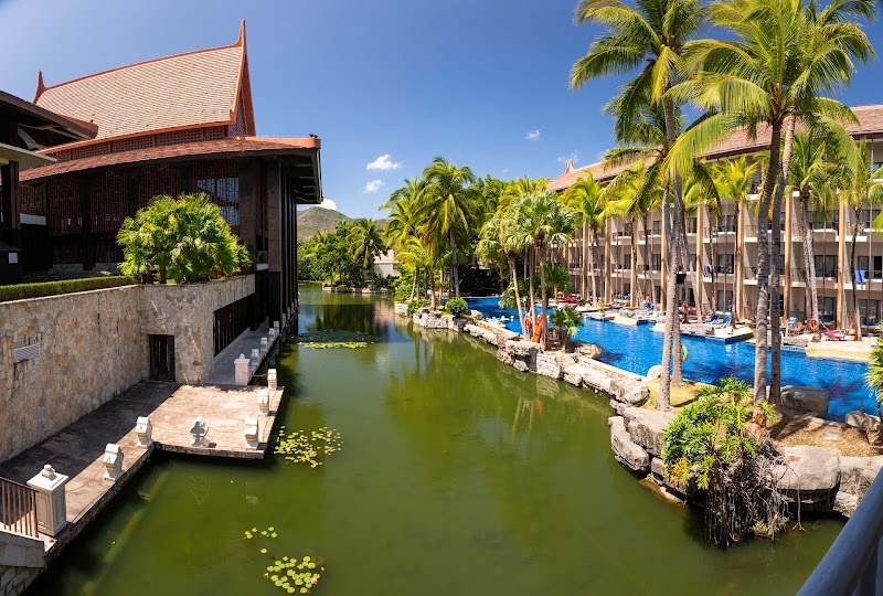 Pullman Sanya Yalong Bay Villas and Resort - Resort Spa in Sanya