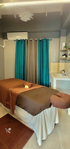 Pure Bliss Spa Mini Saint Lucia