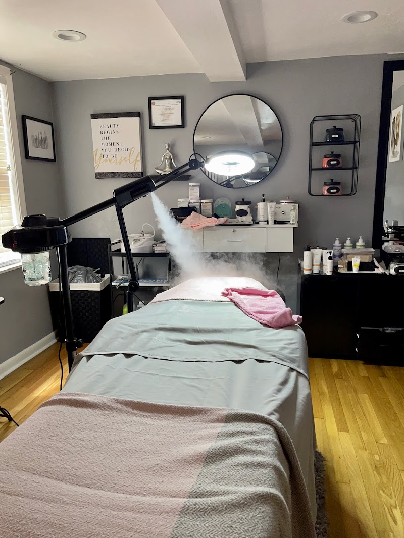 Queen Esthetics Gainesville - Day Spa in Gainesville
