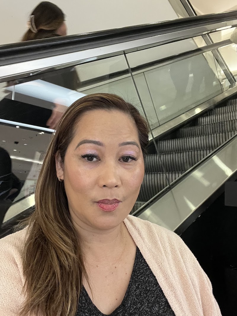 Queen eyelash extensions Lomita - Day Spa in Lomita