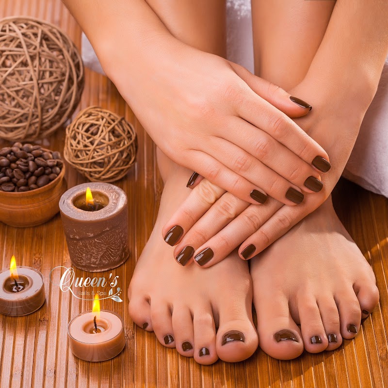Queen's Nails and Spa Kihei - Day Spa in Kihei