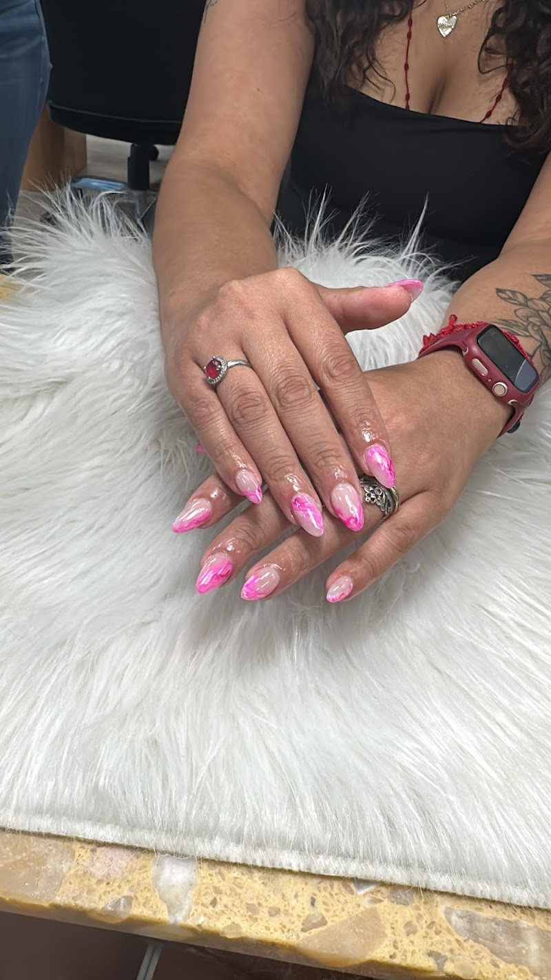 QUEENY NAILS West Haverstraw - Day Spa in West Haverstraw