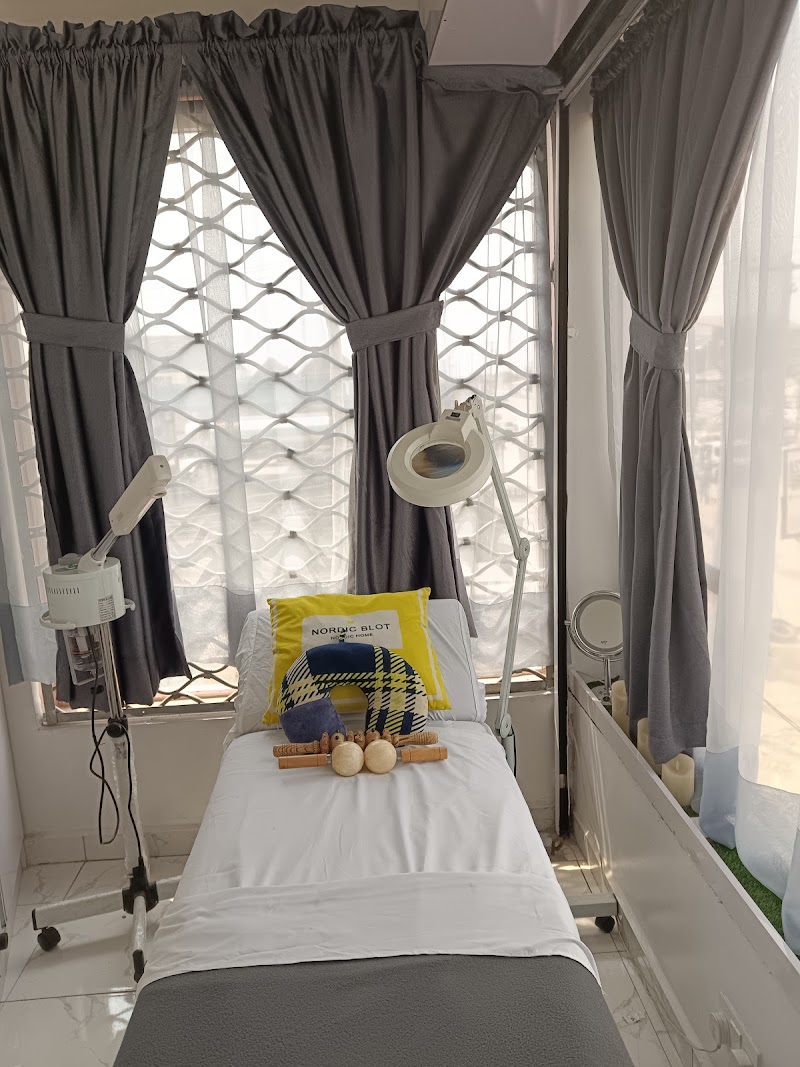 Quintessential Salon & Spa Port Harcourt - Day Spa in Port Harcourt