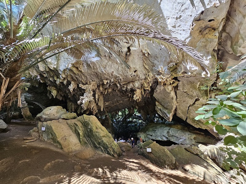 Raan Nuad Hatthip Uthai Thani - Day Spa in Uthai Thani