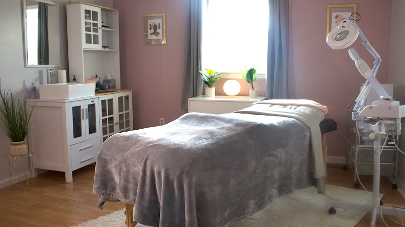 Radiantly You Aesthetics Fayetteville - Day Spa in Fayetteville