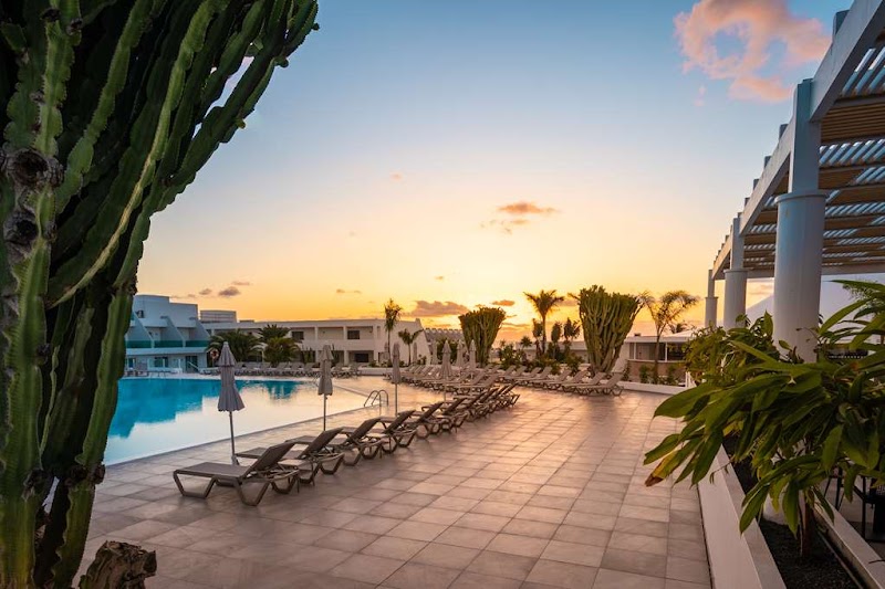 Radisson Blu Resort, Lanzarote - Resort Spa in Lanzarote