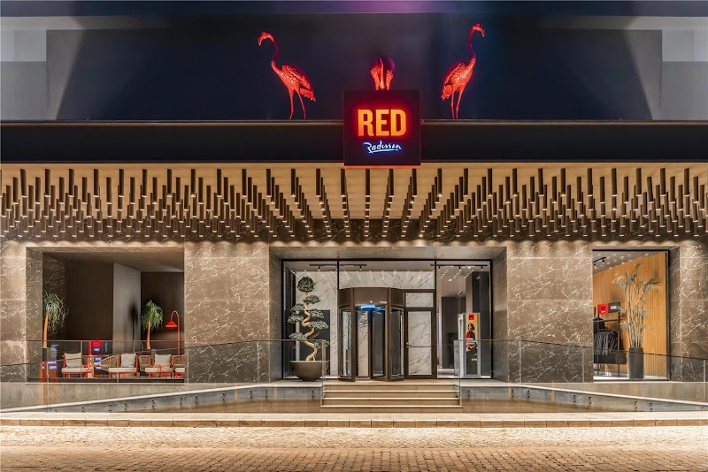 Radisson RED Izmir Point Bornova - Hotel Spa in Izmir