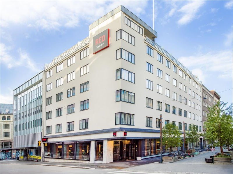 Radisson RED Oslo City Centre, A Verified Net Zero Hotel - Hotel Spa in Oslo