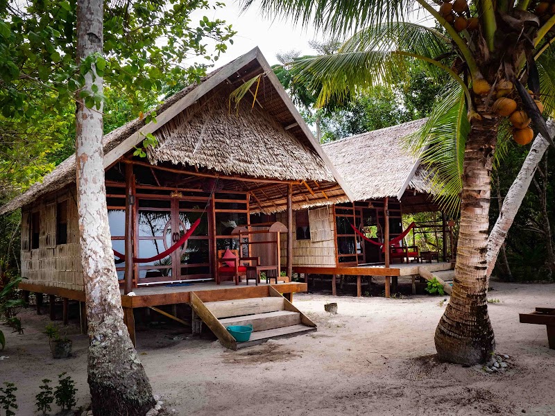 Raja Ampat Biodiversity Nature Resort - Resort Spa in Raja Ampat