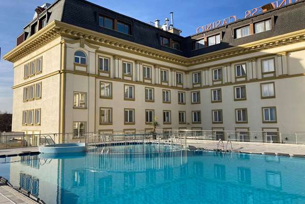 Ramada by Wyndham Plovdiv Trimontium - Hotel Spa in Plovdiv