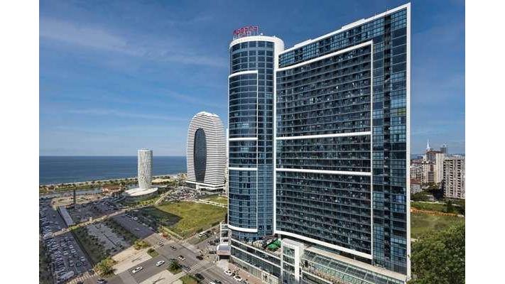 Ramada Plaza by Wyndham Batumi - Hotel Spa in Batumi